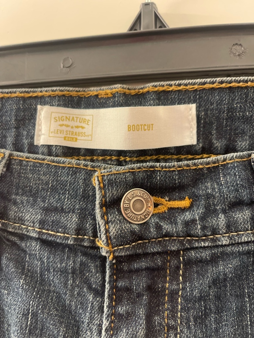 Signature by Levi Strauss Men's Dark Blue Bootcut Jeans - Picture 3 of 5